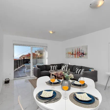 Lotte With Private Pool In The Center! شقة *